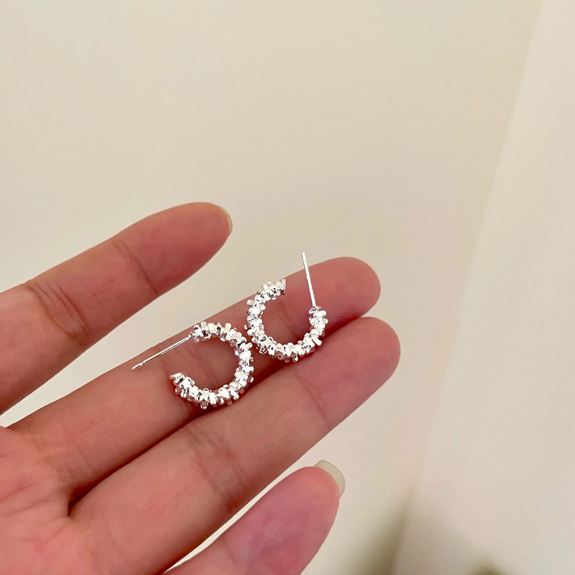Sparkling Silver Color Starry Star Earrings Irregular Metal C-Shaped Earrings for Women Simple Trendy Jewelry