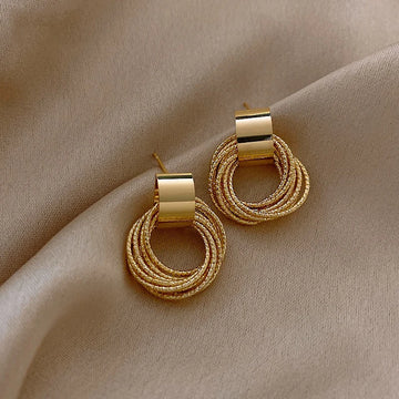 Retro Metallic Gold Colour Multiple Small Circle Pendant Earrings 2025 Jewelry fashion Wedding Party Unusual Earrings For Woman