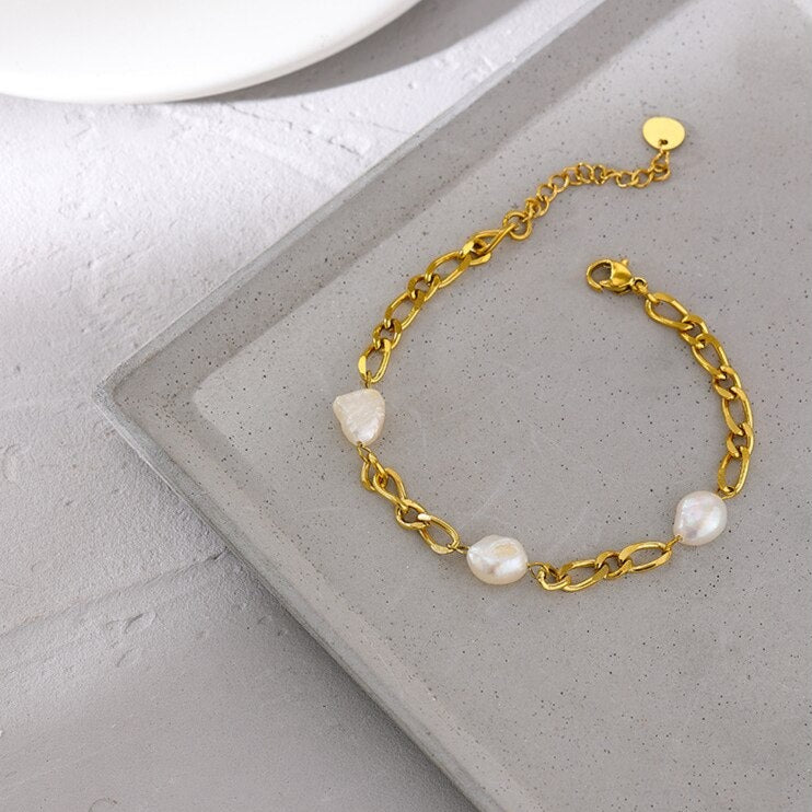 Fashion Elegant Pearl Bracelet - Louiza jewellery ltd