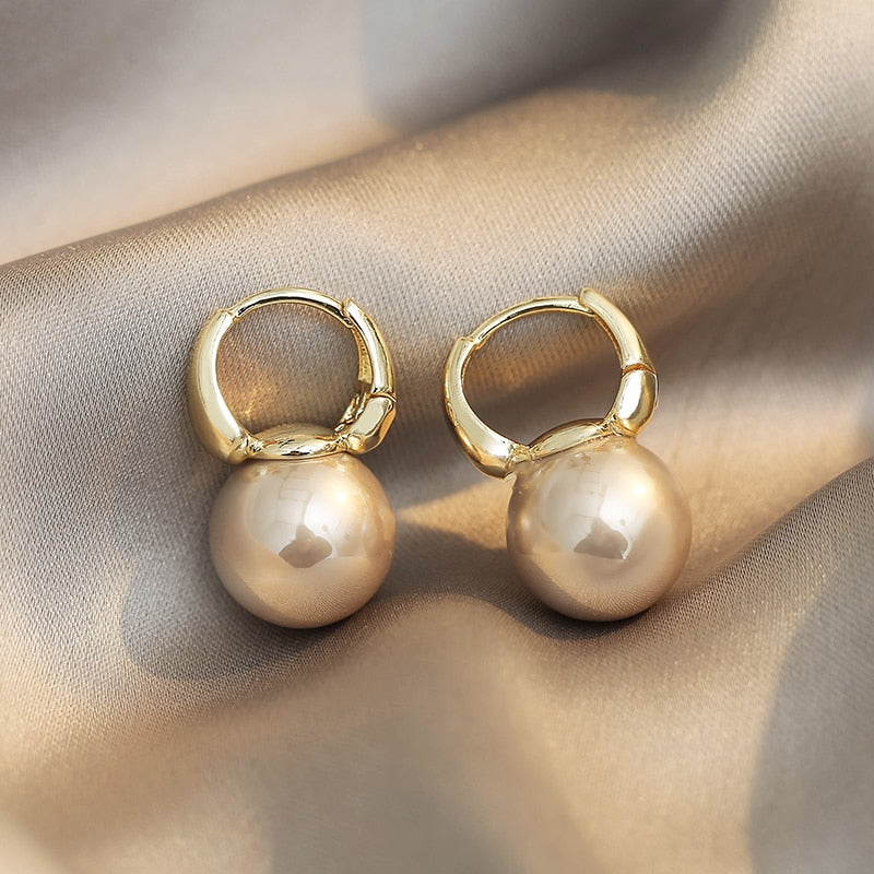 Simple Pearl Drop Earrings - Louiza jewellery ltd